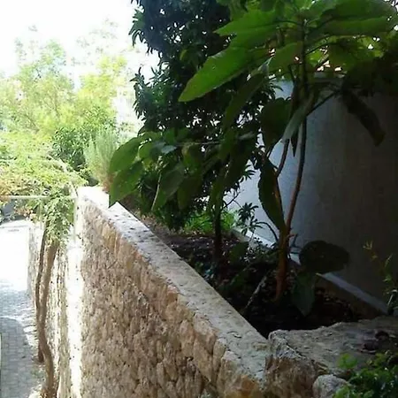 Bor Appartamento Makarska